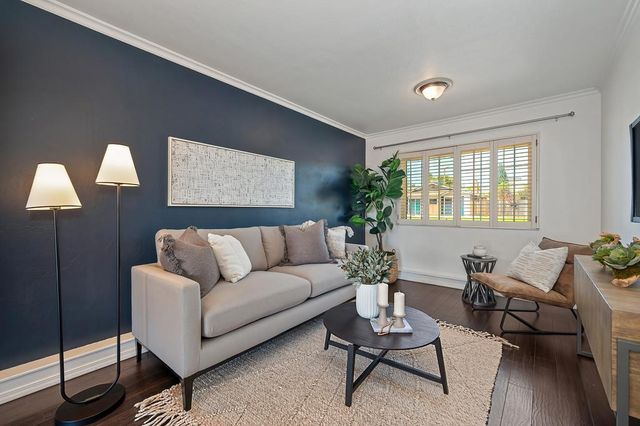 1338 School St, Folsom, CA 95630