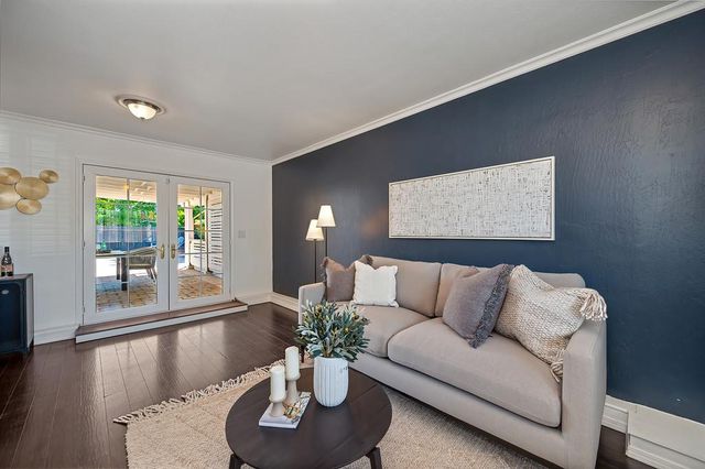 1338 School St, Folsom, CA 95630