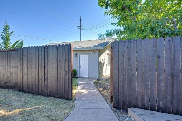 1338 School St, Folsom, CA 95630