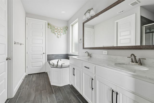 1043 Manchester Drive, Wylie, TX 75098