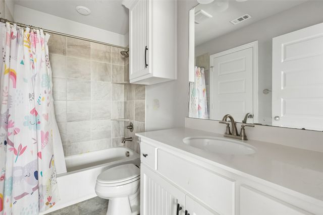 1043 Manchester Drive, Wylie, TX 75098