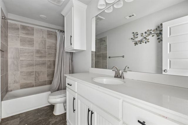 1043 Manchester Drive, Wylie, TX 75098