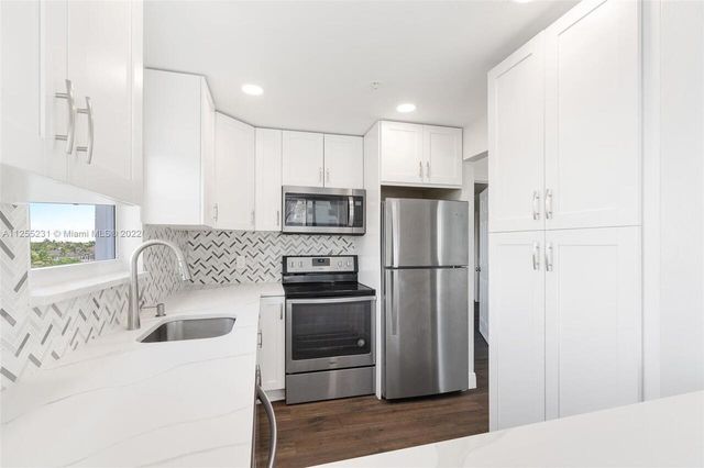 1505 N Riverside Drive 404, Pompano Beach, FL 33062