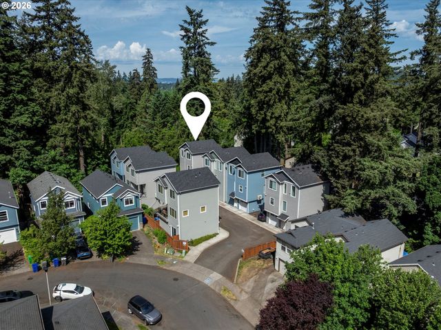 12661 Se LYDIA Ct, Portland, OR 97236