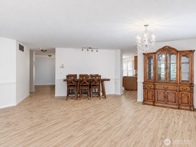 12509 th SE 299 Place SE, Auburn, WA 98092