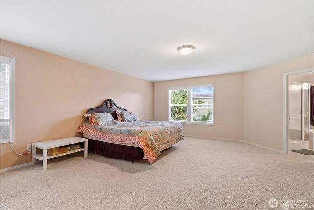 12509 th SE 299 Place SE, Auburn, WA 98092