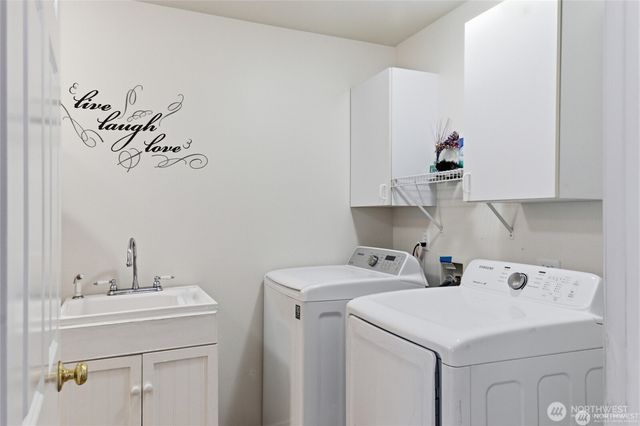 12509 th SE 299 Place SE, Auburn, WA 98092