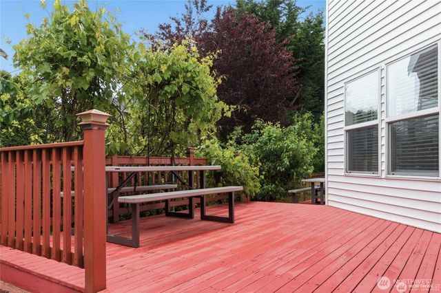 12509 th SE 299 Place SE, Auburn, WA 98092
