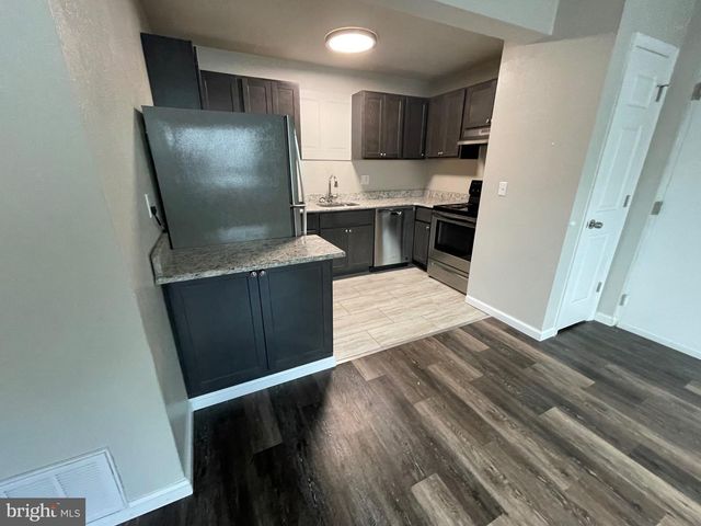 35 W GLENWOOD AVE, Smyrna, DE 19977