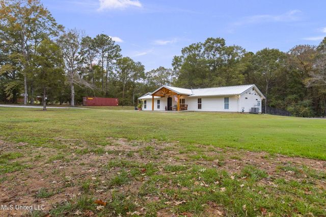 1243 Gunter Road, Florence, MS 39073