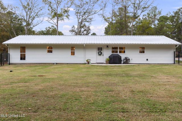 1243 Gunter Road, Florence, MS 39073