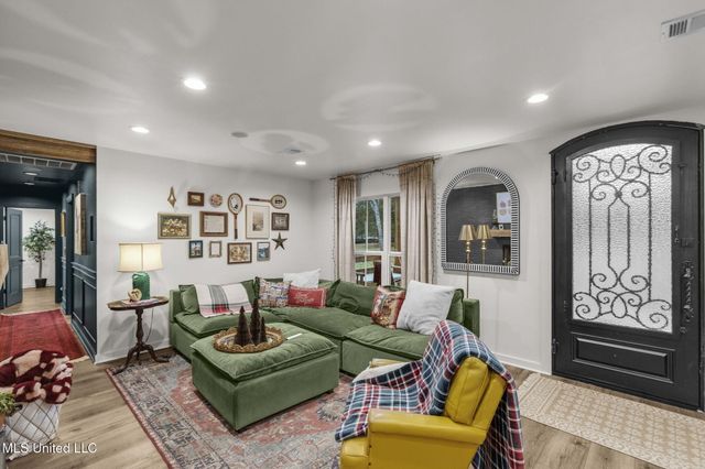 1243 Gunter Road, Florence, MS 39073