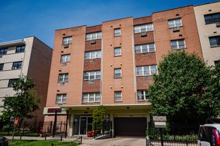 5950 N Kenmore Avenue 208, Chicago, IL 60660