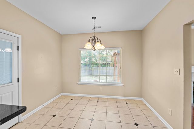 5279 TONI ROSE DR, Lakeland, TN 38002