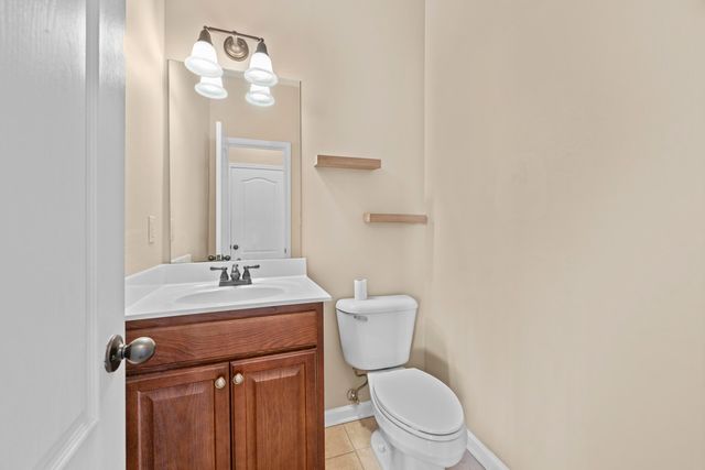 5279 TONI ROSE DR, Lakeland, TN 38002