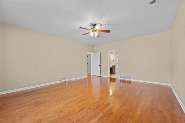 5279 TONI ROSE DR, Lakeland, TN 38002