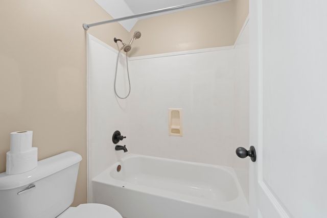 5279 TONI ROSE DR, Lakeland, TN 38002