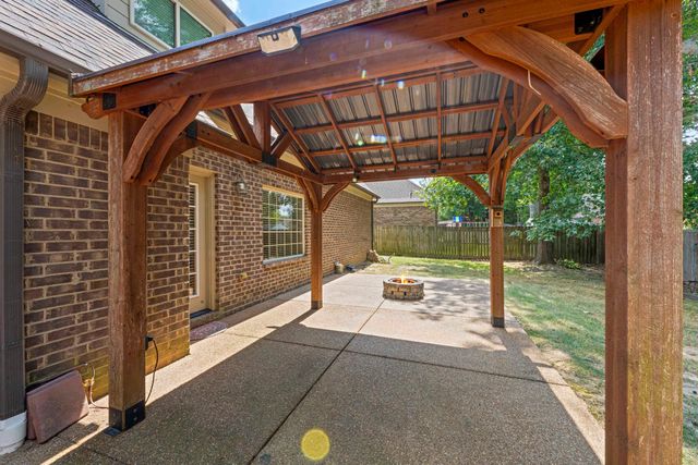 5279 TONI ROSE DR, Lakeland, TN 38002