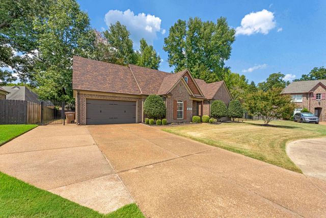 5279 TONI ROSE DR, Lakeland, TN 38002