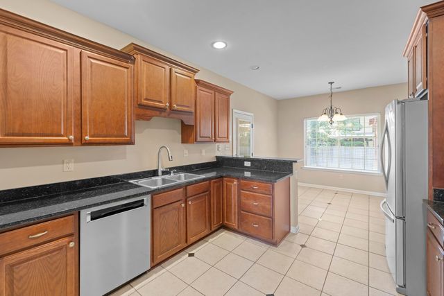 5279 TONI ROSE DR, Lakeland, TN 38002