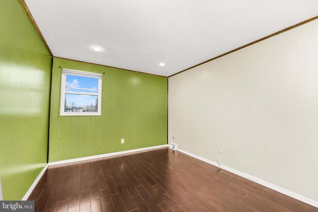 403 REGINA ST, Philadelphia, PA 19116