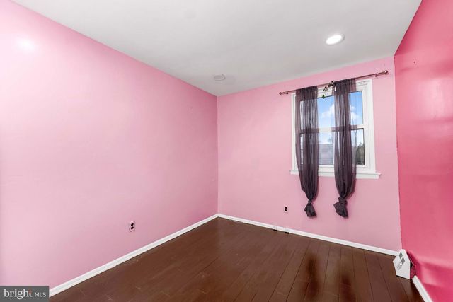 403 REGINA ST, Philadelphia, PA 19116