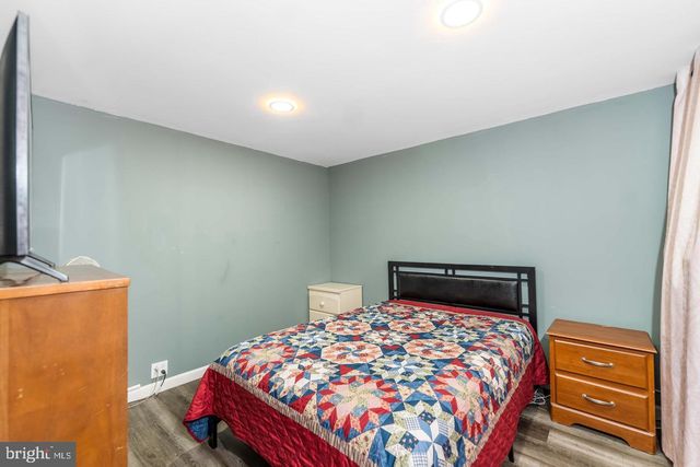 403 REGINA ST, Philadelphia, PA 19116