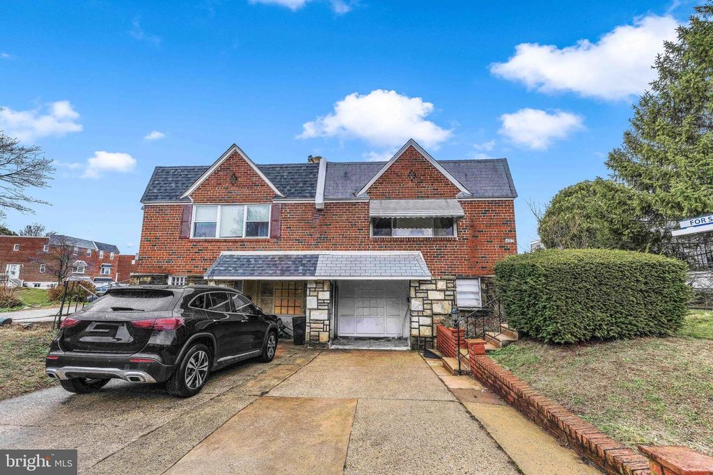 403 REGINA ST, Philadelphia, PA 19116