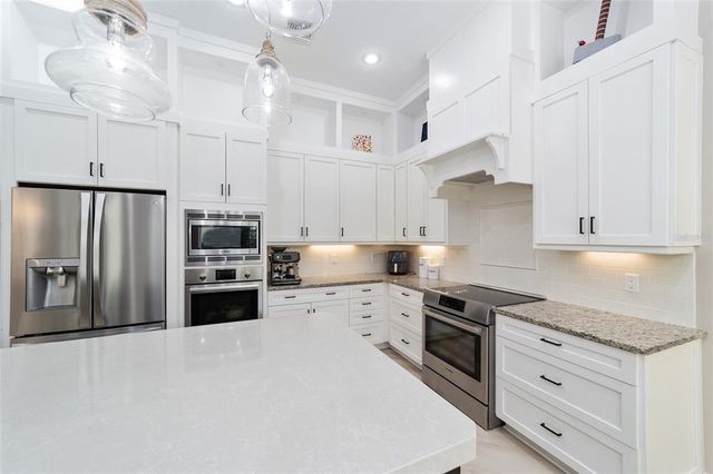 691 SW 136TH STREET, Newberry, FL 32669