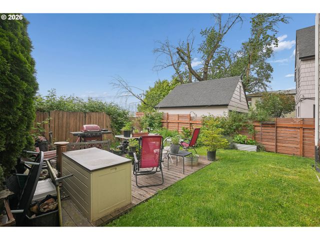 3371 Se 7TH Ave, Portland, OR 97202