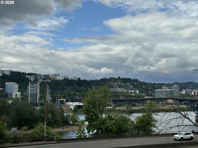 3371 Se 7TH Ave, Portland, OR 97202