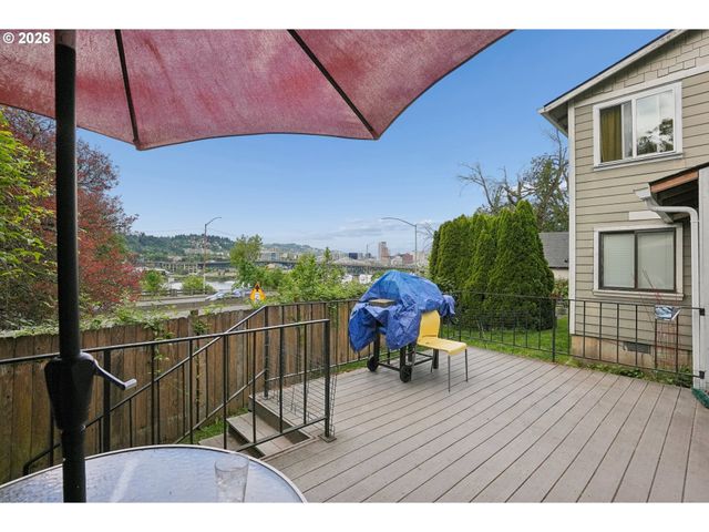 3371 Se 7TH Ave, Portland, OR 97202