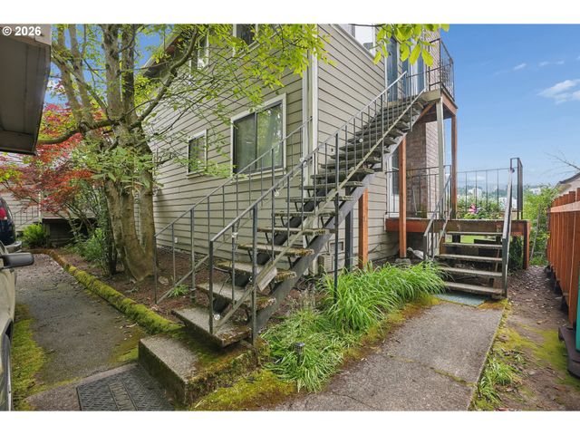 3371 Se 7TH Ave, Portland, OR 97202