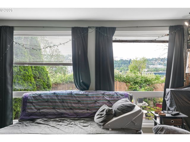 3371 Se 7TH Ave, Portland, OR 97202