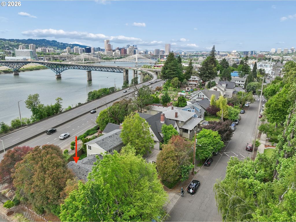 3371 Se 7TH Ave, Portland, OR 97202