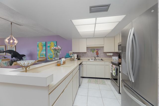 8090 S A1A 207, St Augustine, FL 32080