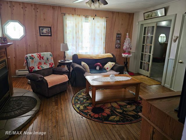 6135 Fort Road, Bridgeport Twp, MI 48415