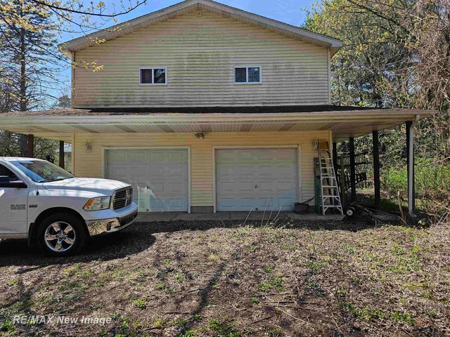 6135 Fort Road, Bridgeport Twp, MI 48415