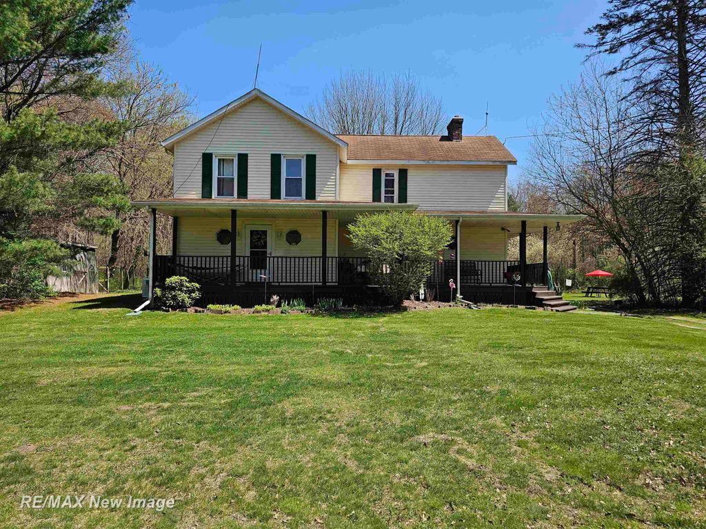 6135 Fort Road, Bridgeport Twp, MI 48415