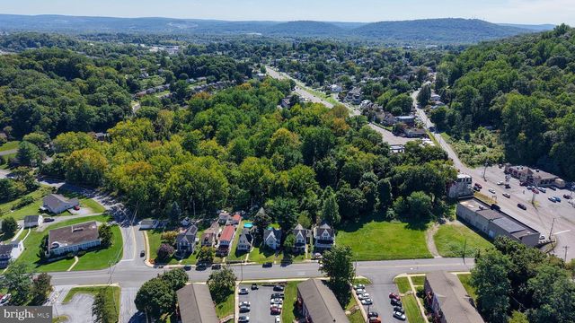 2938 OLEY TURNPIKE, Reading, PA 19606