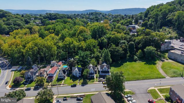 2938 OLEY TURNPIKE, Reading, PA 19606