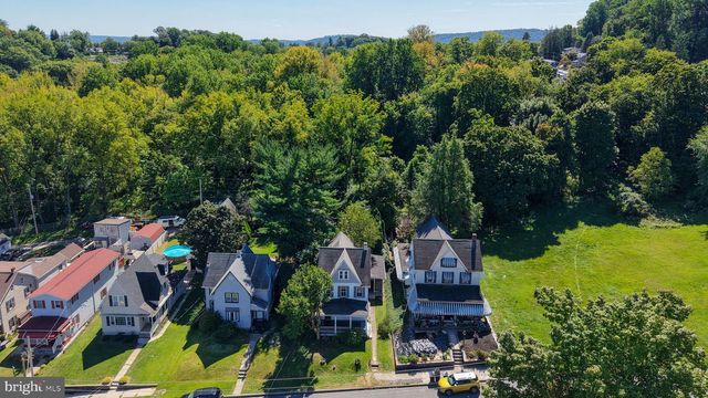 2938 OLEY TURNPIKE, Reading, PA 19606