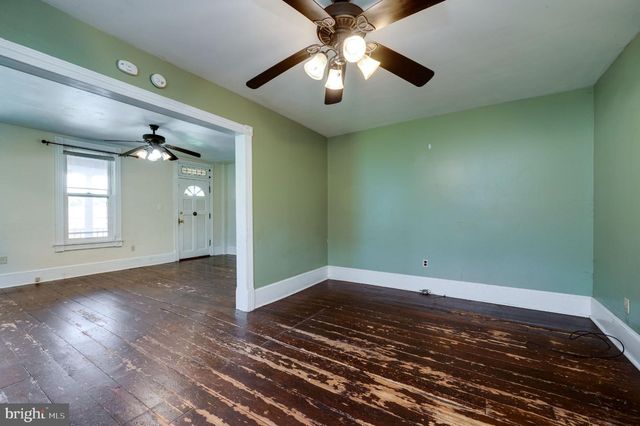2938 OLEY TURNPIKE, Reading, PA 19606