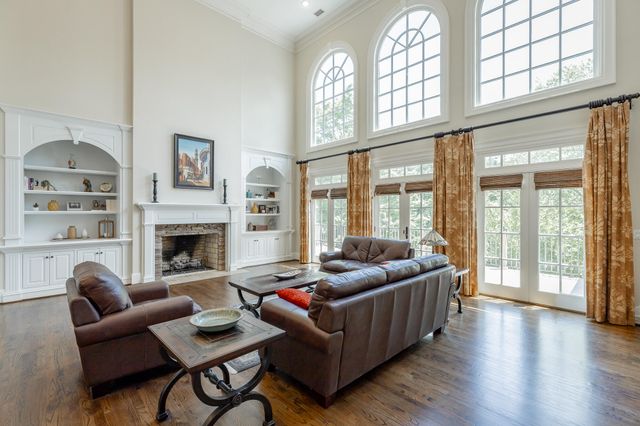 542 Turnberry Lane, Lookout Mountain, GA 30750