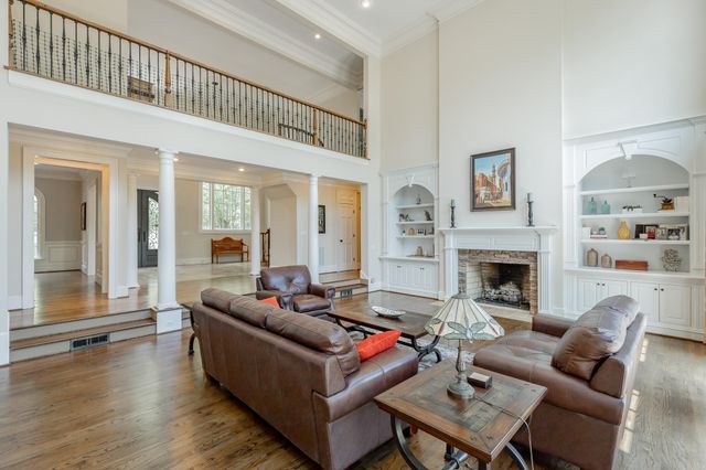 542 Turnberry Lane, Lookout Mountain, GA 30750