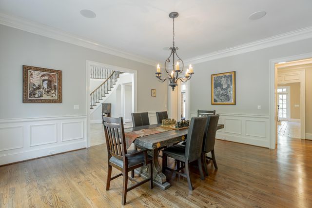 542 Turnberry Lane, Lookout Mountain, GA 30750