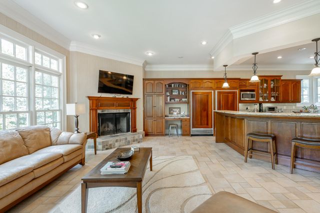 542 Turnberry Lane, Lookout Mountain, GA 30750
