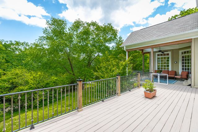 542 Turnberry Lane, Lookout Mountain, GA 30750