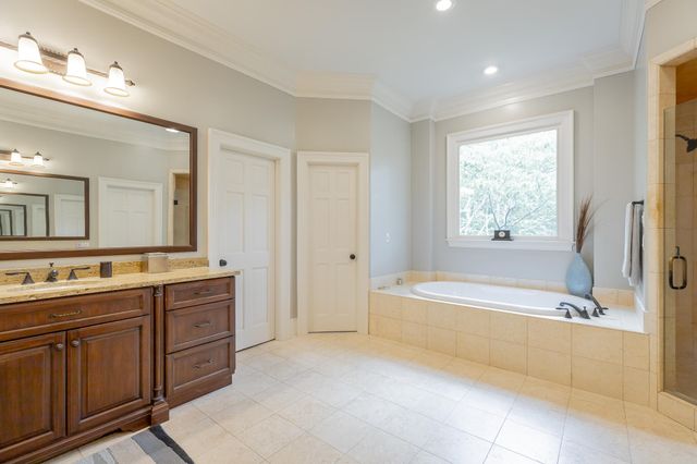 542 Turnberry Lane, Lookout Mountain, GA 30750