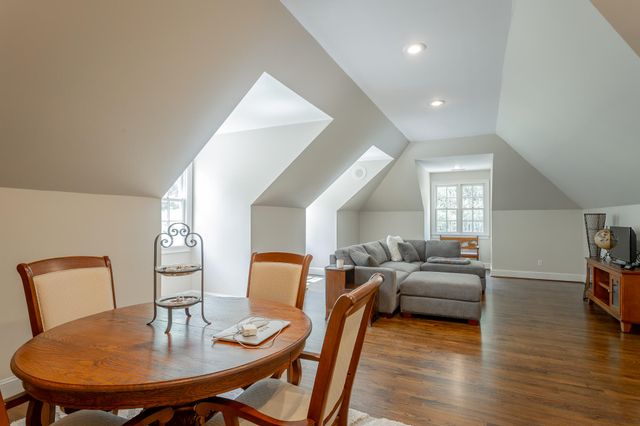 542 Turnberry Lane, Lookout Mountain, GA 30750